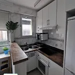 Sunny Los Alamos Apartament